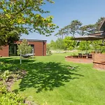 Villa Schmidt Apartments - Strandhaus Direkt Am Meer Mit Sauna, Sport Und Duenengarten - Studio