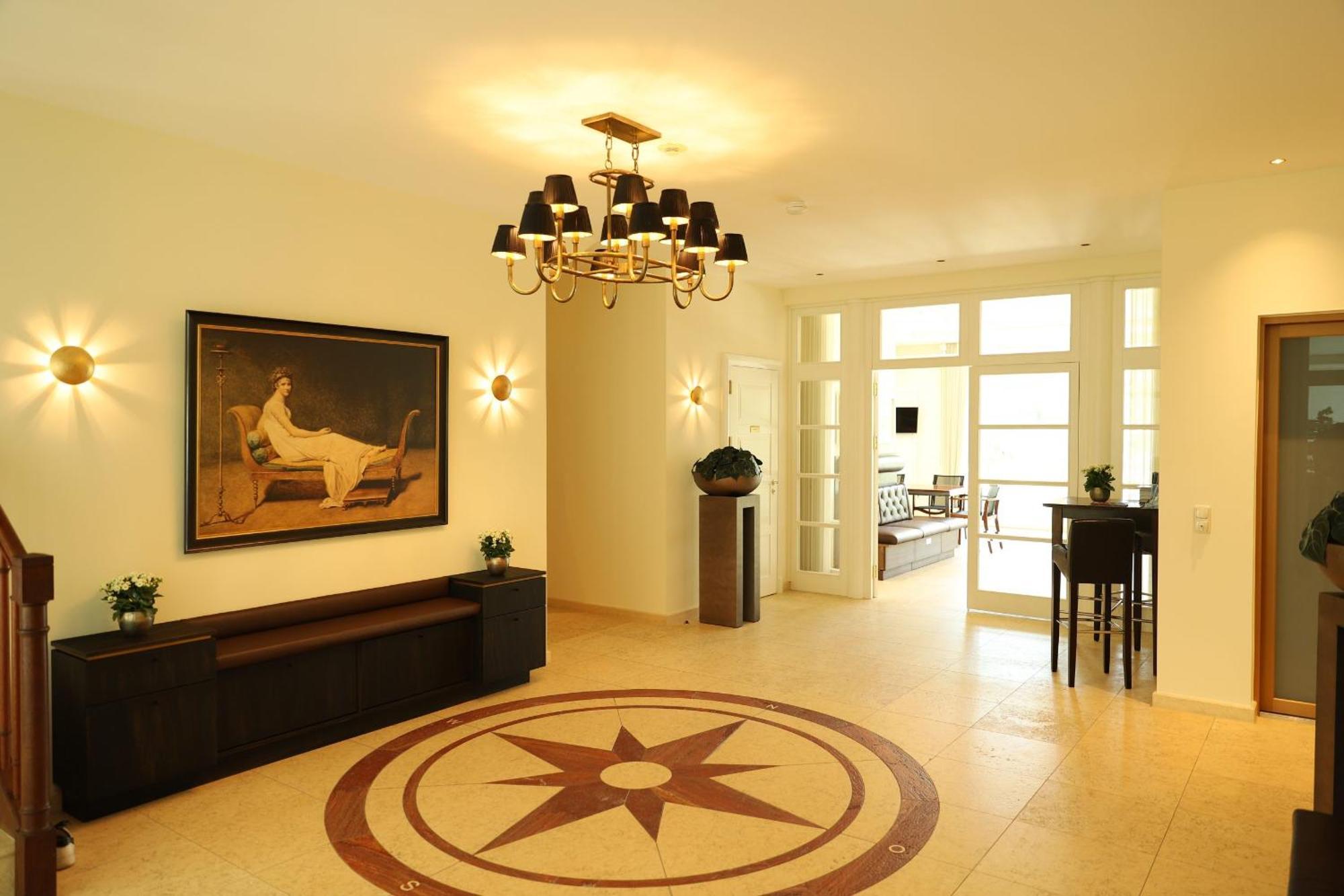 Apartment Schmidt - Strandhaus Direkt Am Mit Sauna, Sport Und Duenengarten Iii *